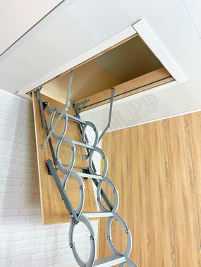 Чердачная лестница Fakro LST Lite 700*800*2800 Чердачная лестница Fakro LST Lite 700*800*2800