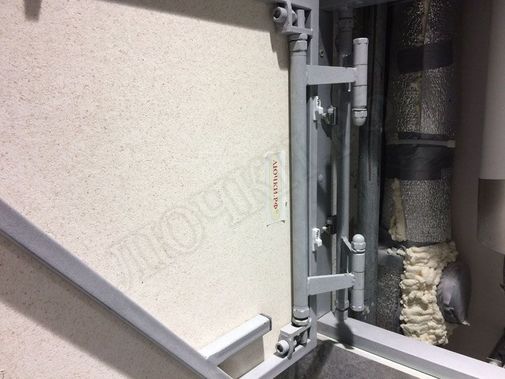 Люк под плитку Нажимной Железяка, 1 створка Люк под плитку Нажимной Железяка, 1 створка