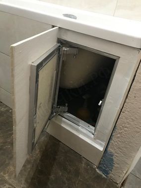 Люк под плитку Нажимной Секрет-Лайт 400*500 Люк под плитку Нажимной Секрет-Лайт 400*500